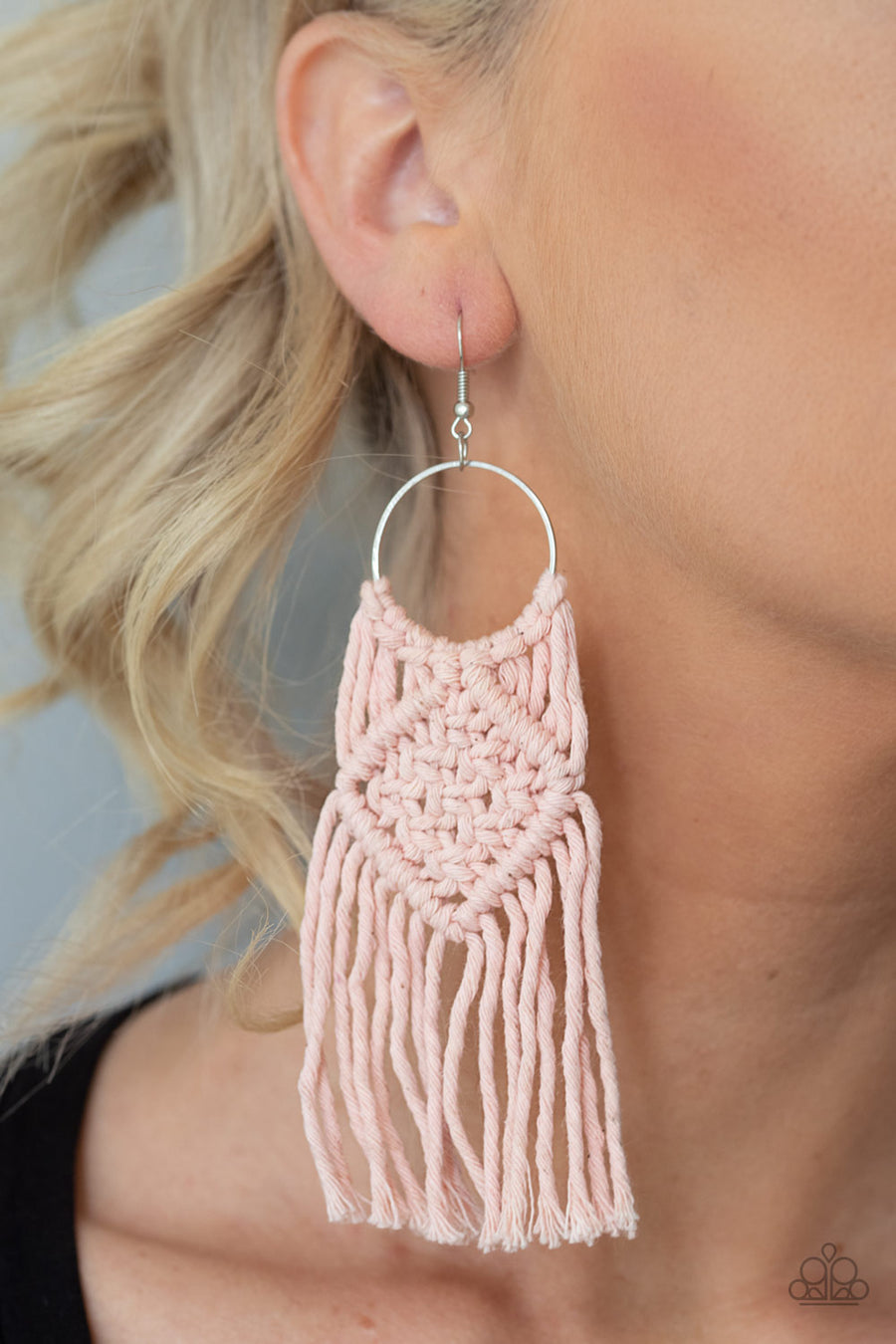 Macrame Rainbow - Pink